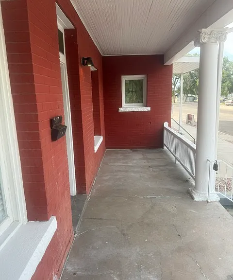 801 E Evans Ave #809 — Photo 2