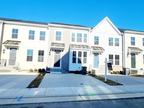 5053 Bigleaf Rd, Fredericksburg, VA 22407