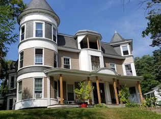 5 Winthrop Ter, Warren, MA 01083