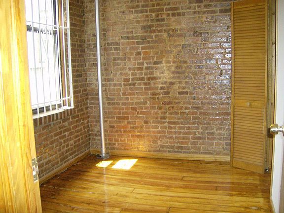 5th image of 311 E 91st St APT 2