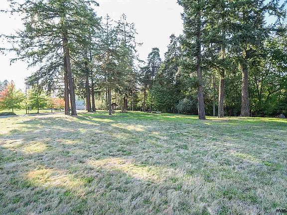 2nd image of 3931 Village Center Dr SE