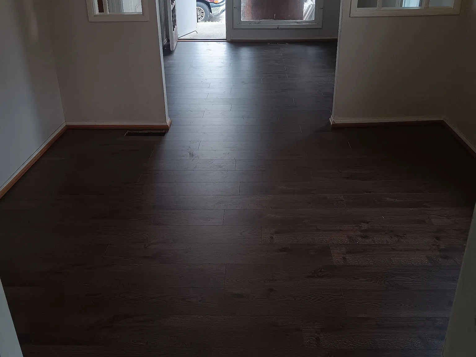 2 bed, 720 sqft, $950 — Photo 3