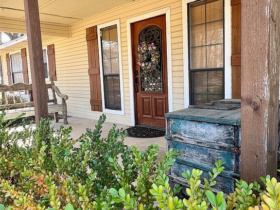 4th image of 12326 Scott Dr