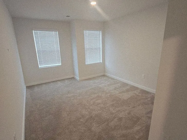 3416 Stonewall Ct — Photo 12