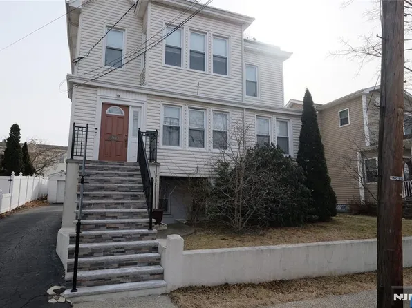 549 1st St, Carlstadt, NJ 07072