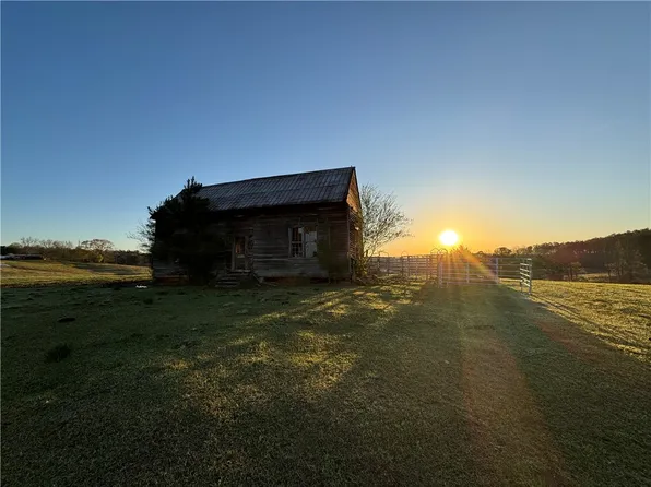 1160 State Highway 77, Roanoke, AL 36274
