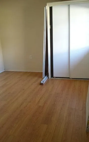 38603 9th St E #B — Photo 2