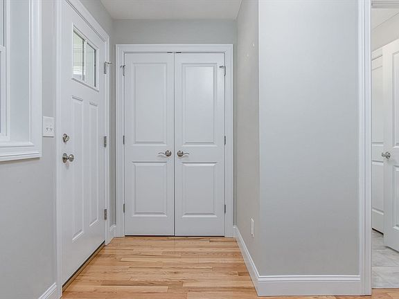 5th image of 21 Birch Dr