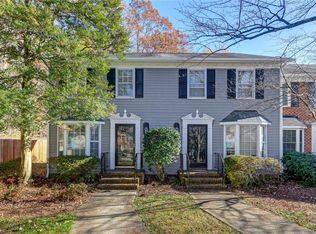 2810 Park Pl, Greensboro, NC 27410
