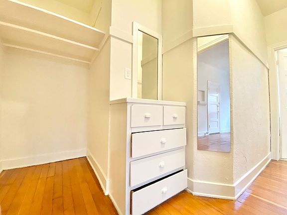 3rd image of 747 N Wilcox Ave #108
