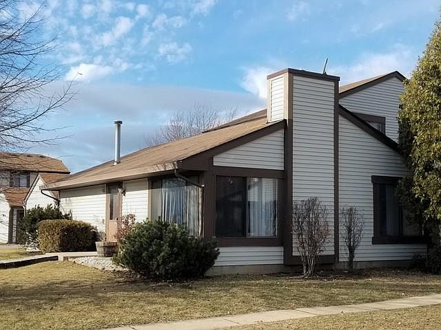 1st image of 5612 Pebblebeach Dr