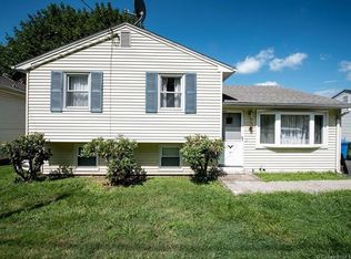 24 3rd St, Wallingford, CT 06492