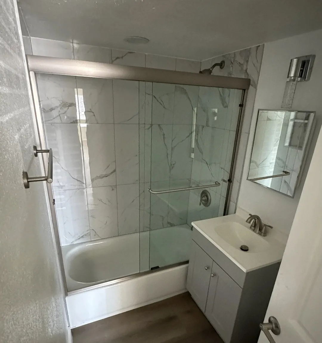 2 bed, 785 sqft, $2,250 — Photo 3