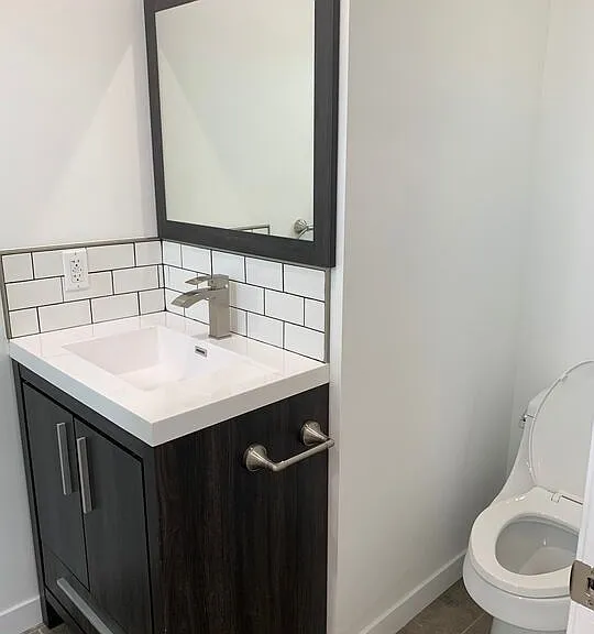 635 N Formosa Ave — Photo 26