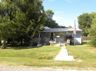 204 W 12th St, Eureka, KS 67045