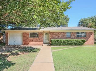 4516 52nd St, Lubbock, TX 79414