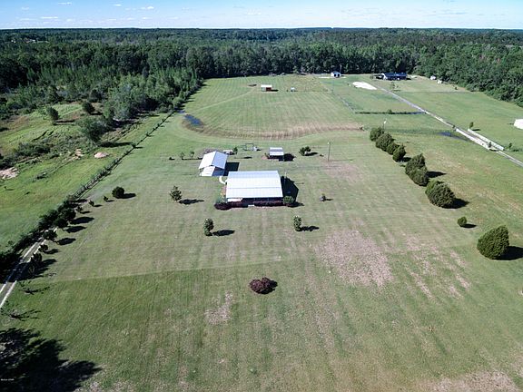 4th image of 3555 County Road 162