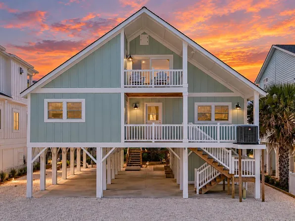 1031 Ocean Boulevard W, Holden Beach, NC 28462