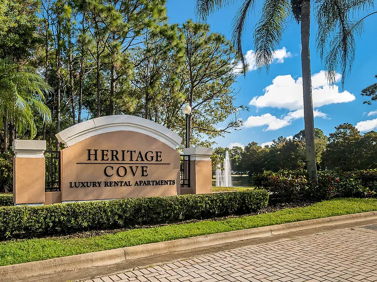 Heritage Cove — Photo 9