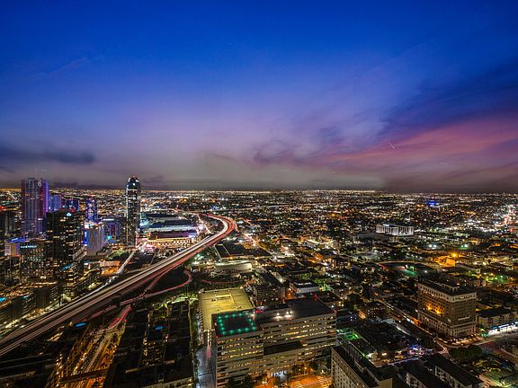 2nd image of 1100 Wilshire Blvd APT 3702