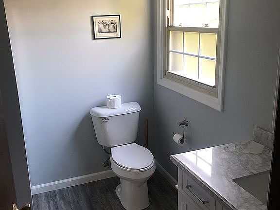 5th image of 2390 Brabant Dr