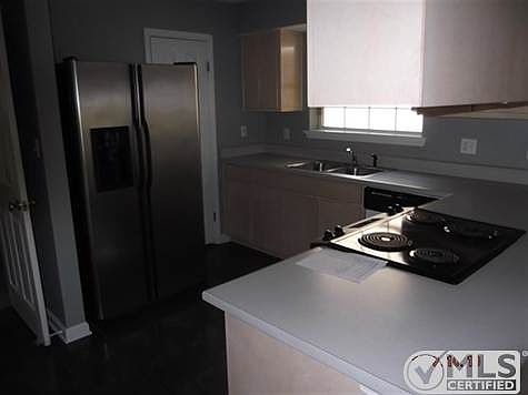 5th image of 3385 Tansey Ct #1