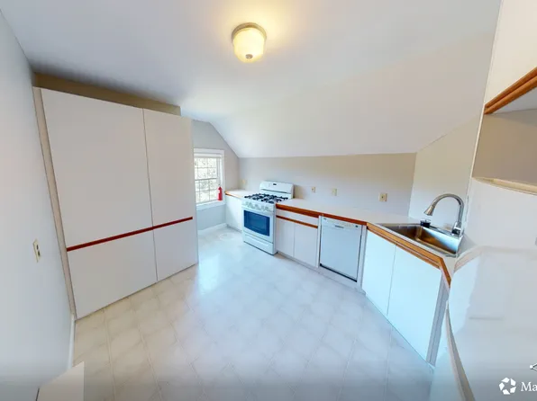 64 Bowen St #2, Newton, MA 02459