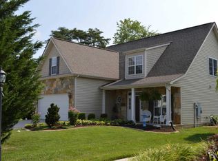 7500 Cherry Blossom Ln, Knoxville, TN 37931