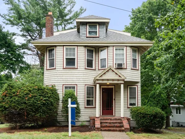 123 Mount Vernon St, West Newton, MA 02465