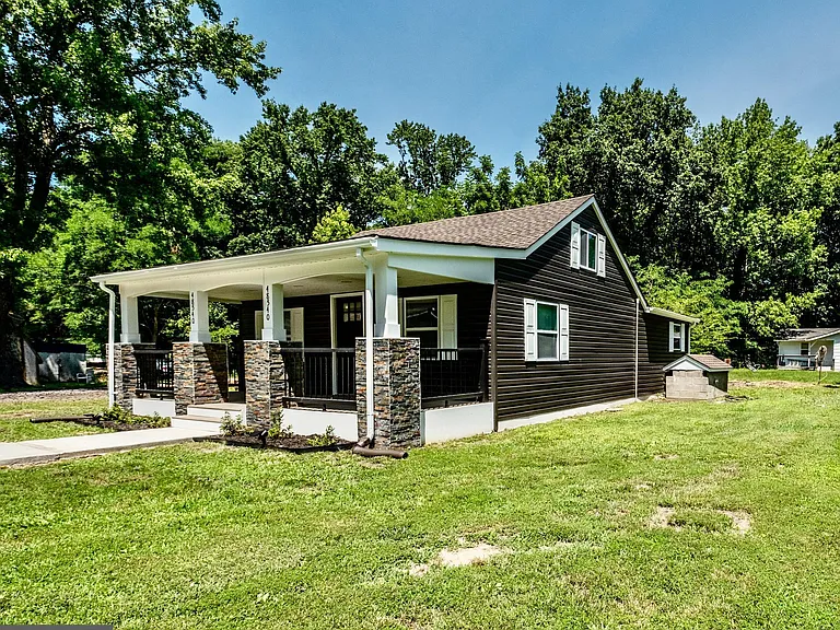 48540 Mattapany Rd — Photo 17