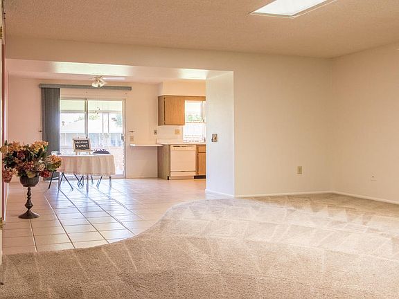 4th image of 9431 W Long Hills Dr