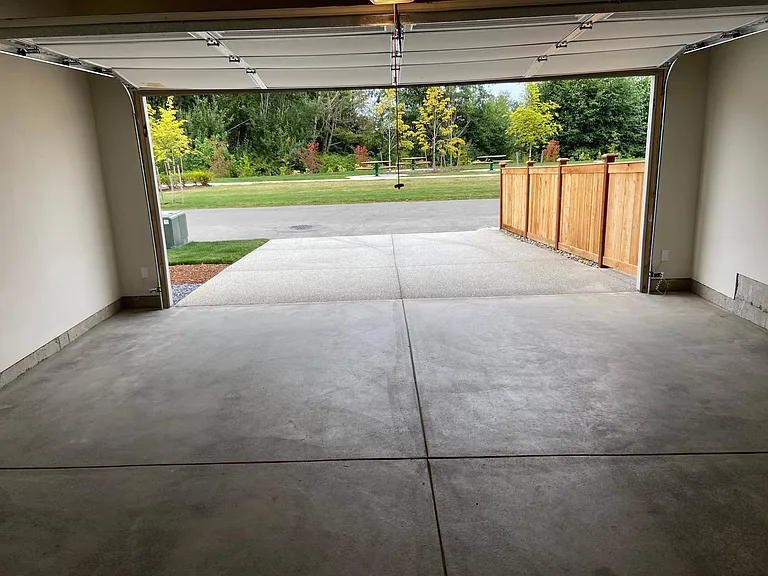 2 Car Garage