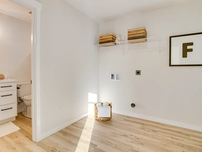 4010 N Highland St — Photo 33