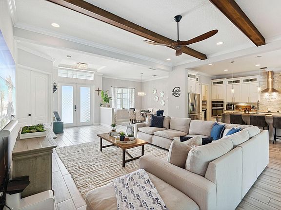 3rd image of 3058 SW Savona Boulevard