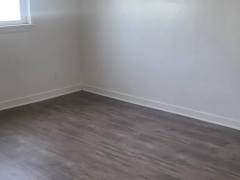 18314 Napa St — Photo 11