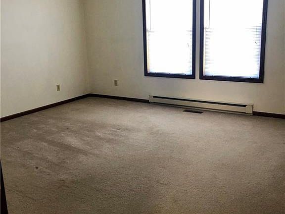 5th image of 600 Mike Moore Dr