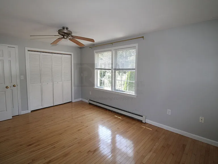 4 Robin Ln — Photo 24