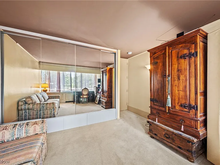12700 Lake Ave #405 — Photo 32