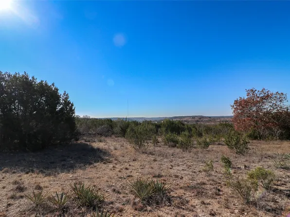 5650 Compass Way, Bluff Dale, TX 76433