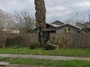 4218 Terry St, Houston, TX 77009