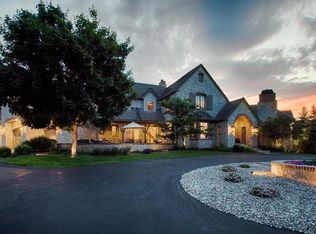 9957 Elkhorn St, Littleton, CO 80127