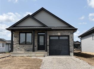 14 Rogers St, Jarvis, ON N0A1J0