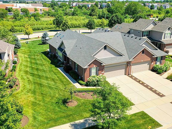 2nd image of 16036 W Lacy Ct #16036
