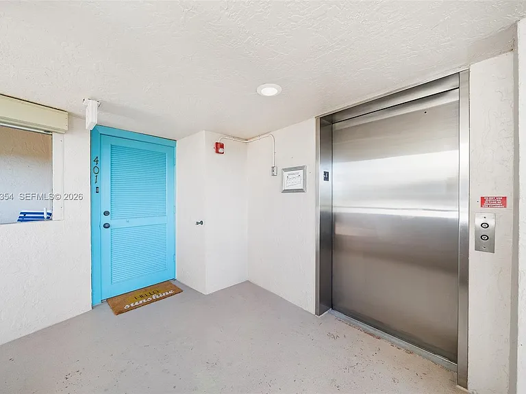 355 S Ocean Dr #401 — Photo 20
