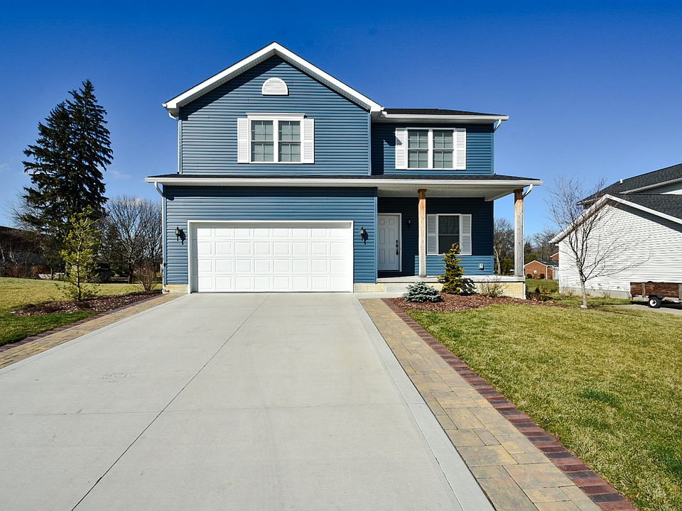 Welcome to 1825 Glen Hollow Street NW - Plain Local School District