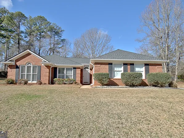 30 Timberidge Dr, Newnan, GA 30263