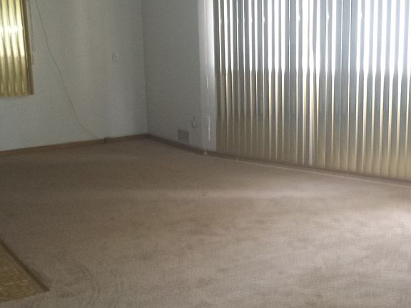 4th image of 1345 N Harlem Ave