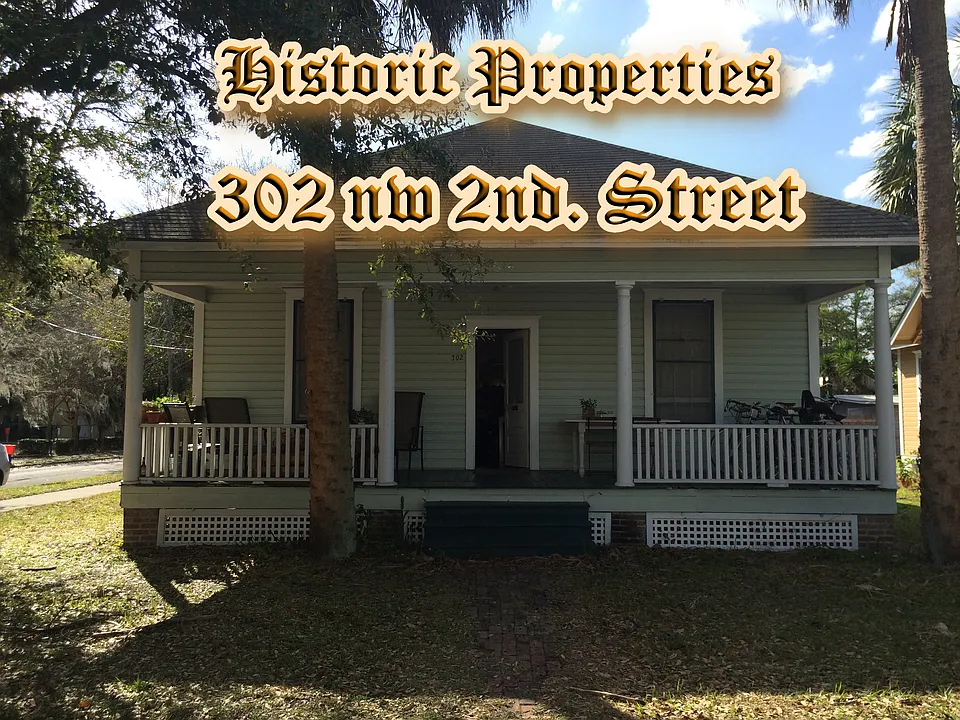 302 NW 2nd St