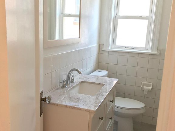 5th image of 71 Bradford St APT 2