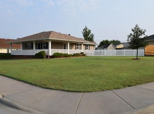 1924 Holmes Rd, Hays, KS 67601